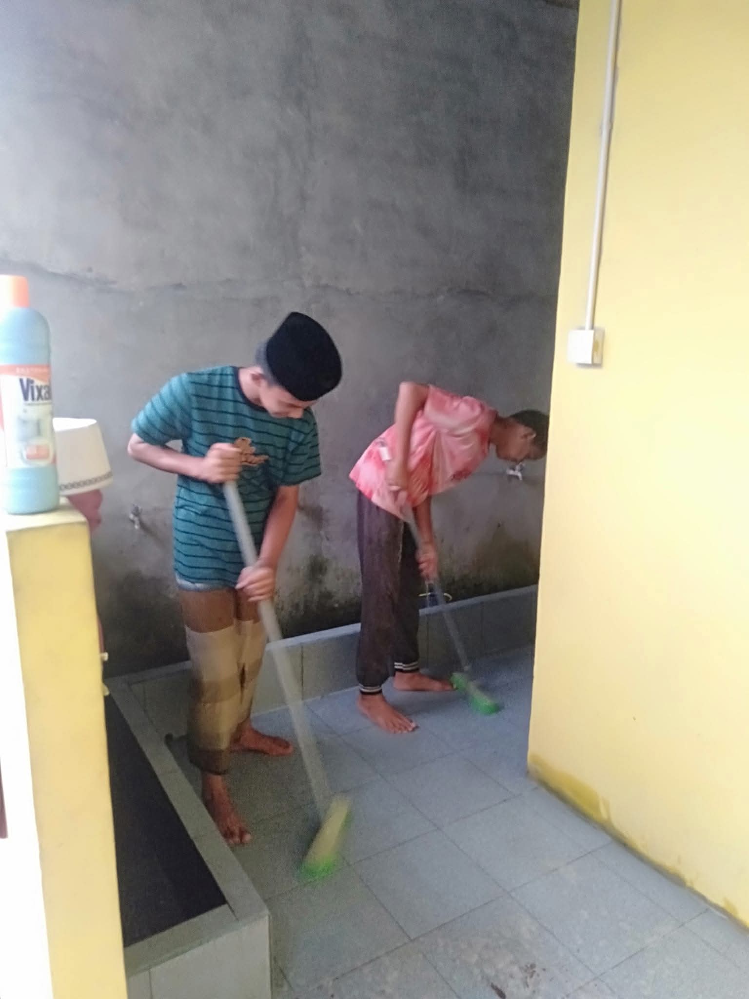 Dokumentasi kegiatan Masjid Bersih Ibadah Khusyu'