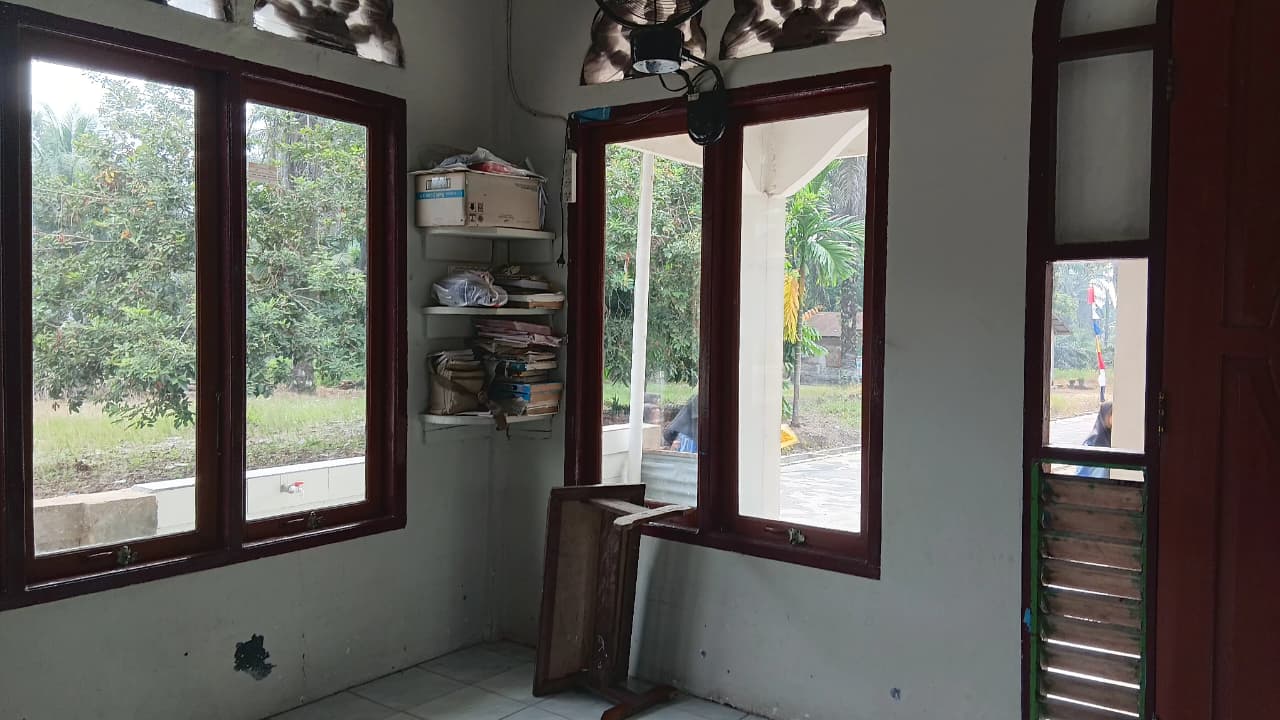 Dokumentasi kegiatan Gerakan Bersih-bersih Mushollah Al-Ikhlas  Rawang Kao