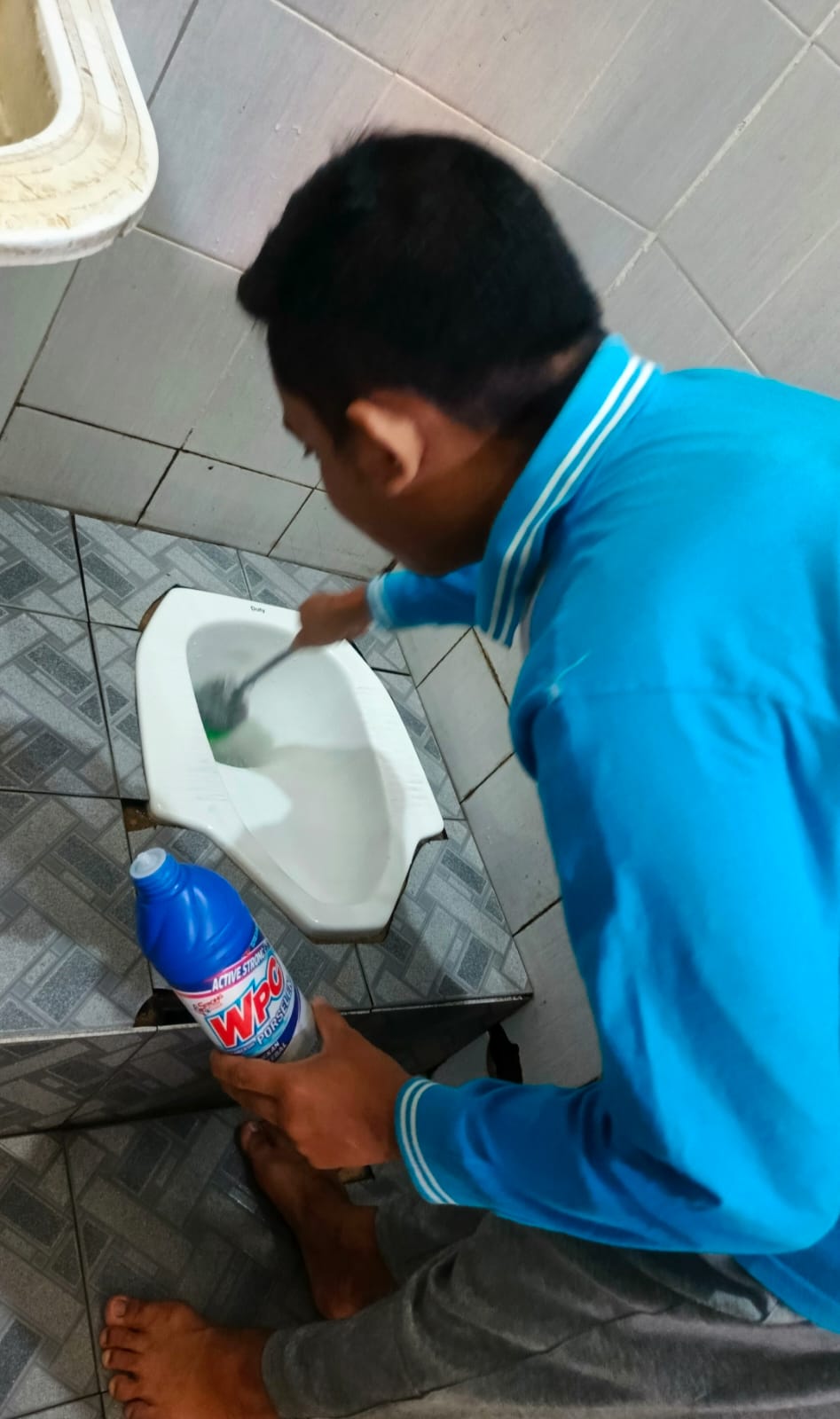 Dokumentasi kegiatan Bersama Menjaga Kebersihan Masjid